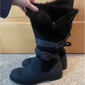 Emu Australian black boots size 8